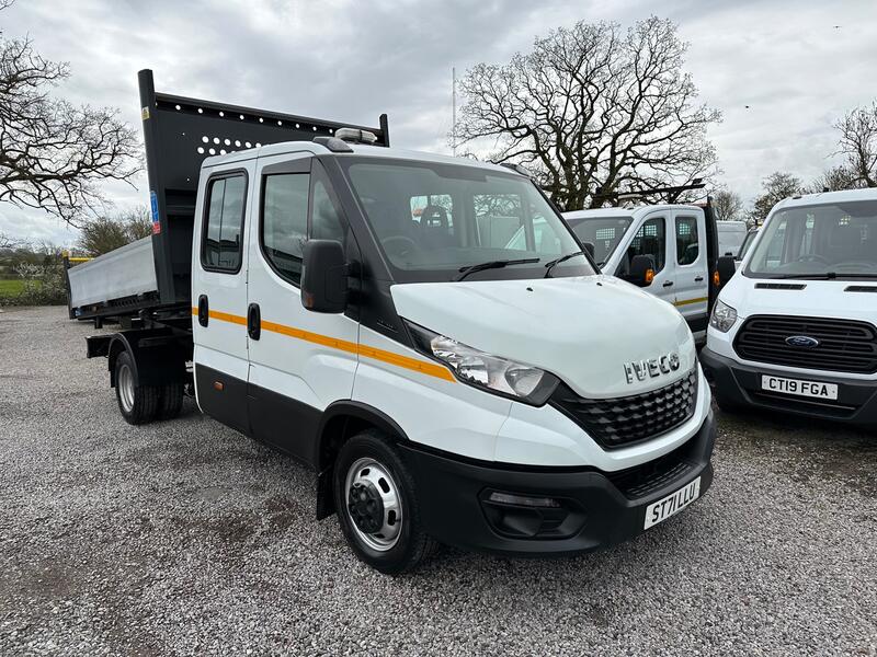 View IVECO DAILY  D CAB TIPPER 2022
