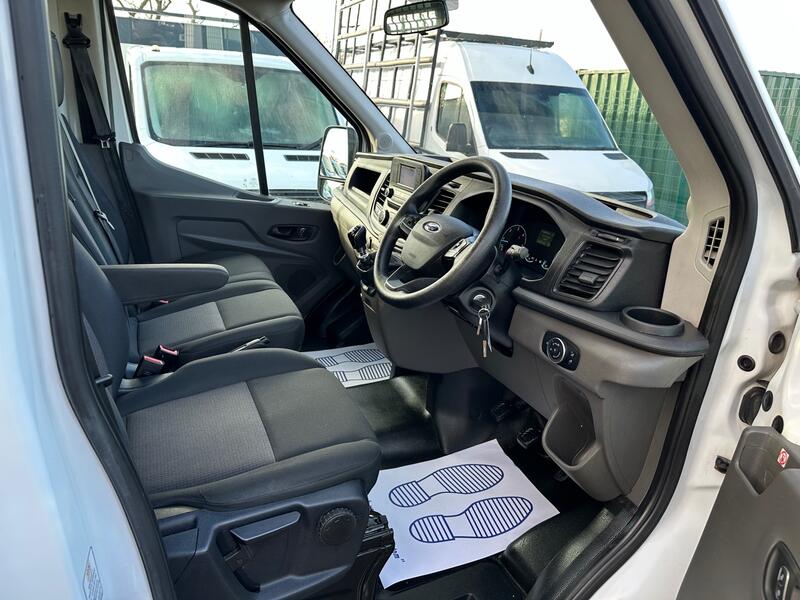 View FORD TRANSIT DROPSIDE 14FT BED TWIN REAR WHEEL  EURO 6
