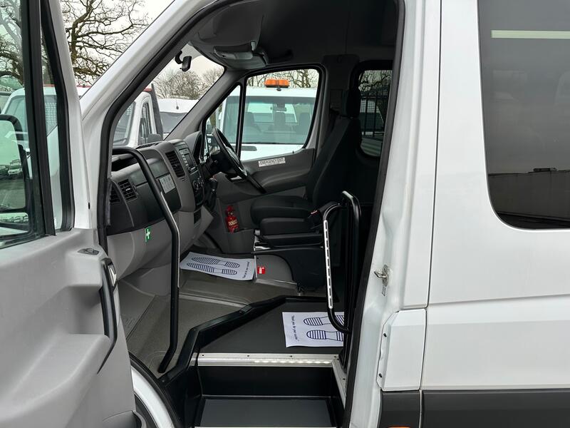 View MERCEDES-BENZ SPRINTER MINIBUS 3.5T EURO6