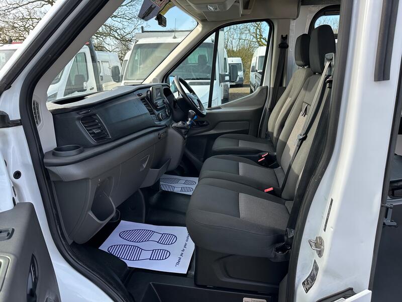 View FORD TRANSIT 350 LWB COMBI CREW WELFARE MESS VAN AIR CON
