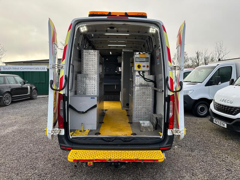 View MERCEDES-BENZ SPRINTER 2.1 316 LWB PTO WORKSHOP COMPRESSOR VAN
