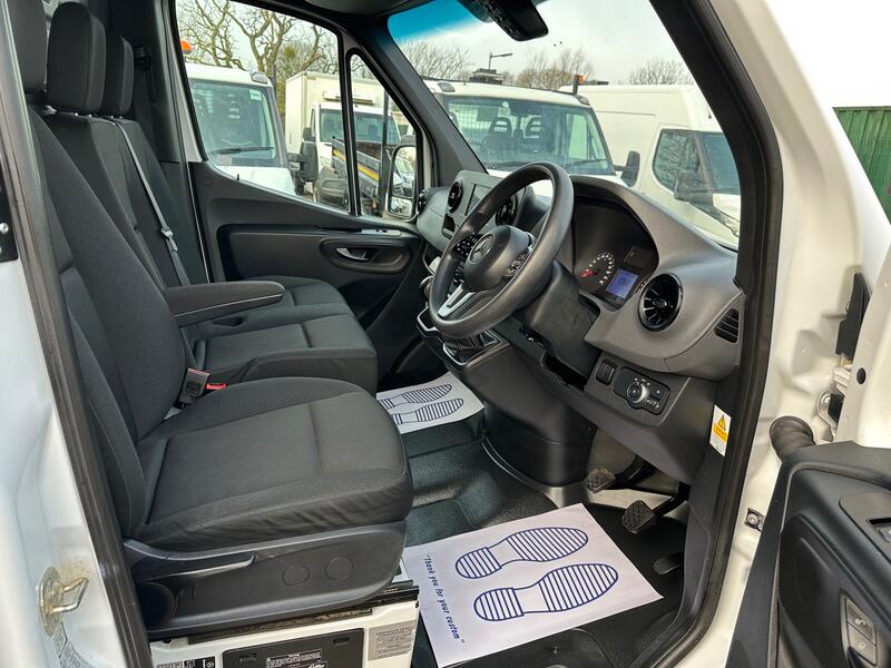 View MERCEDES-BENZ SPRINTER 2.1 316 LWB PTO WORKSHOP COMPRESSOR VAN
