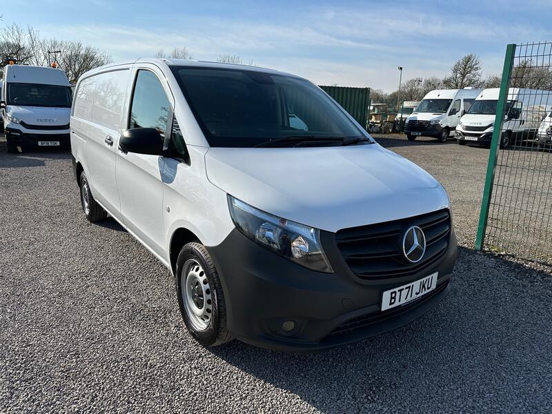 View MERCEDES-BENZ VITO 2.0 114 CDI Progressive Auto Air Con