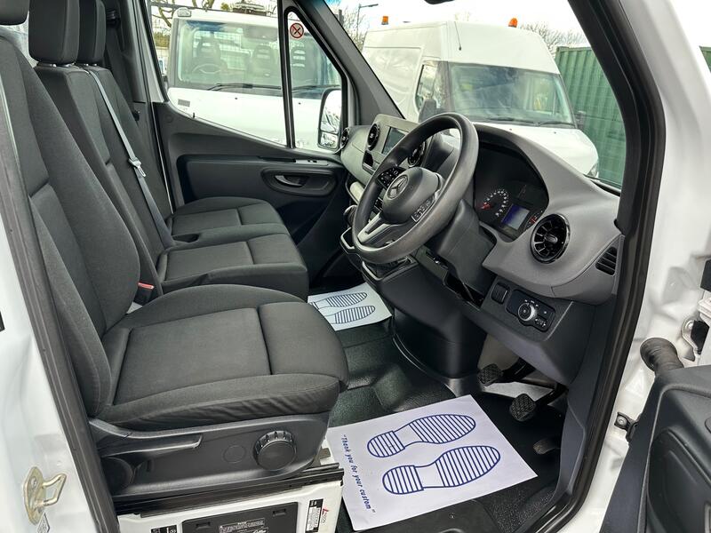 View MERCEDES-BENZ SPRINTER 2.1 316 CDI LWB COMBI CREW WELFARE MESS VAN