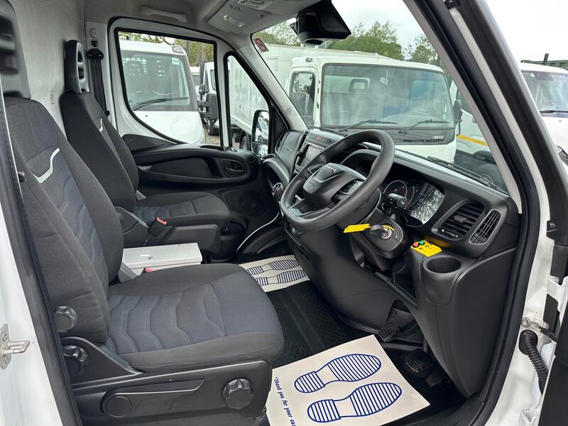 View IVECO DAILY PTO WORKSHOP COMPRESSOR VAN