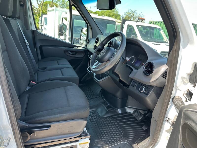 View MERCEDES-BENZ SPRINTER ARBORIST EURO 6 TIPPER ARB WASTE CLEARANCE