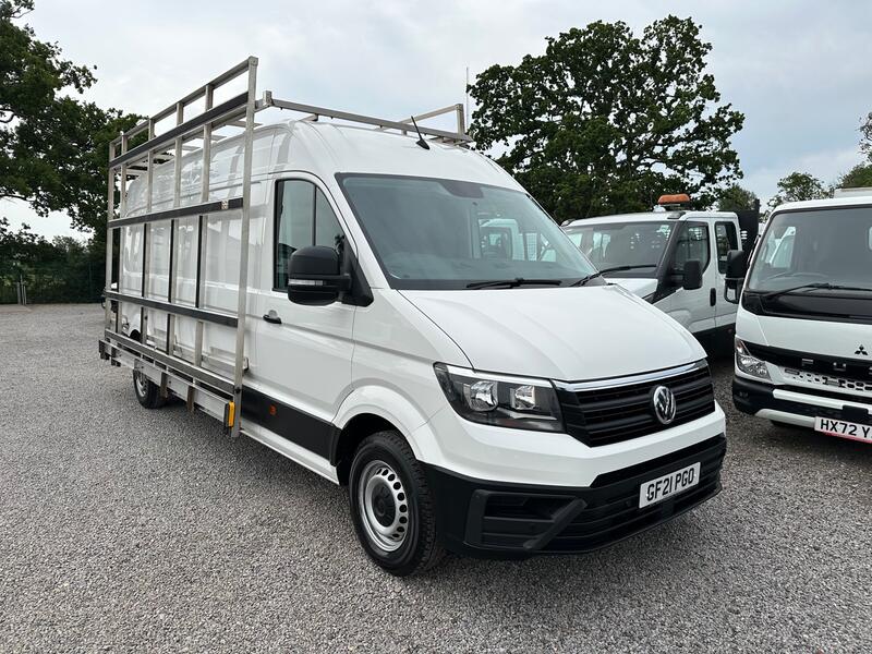 View VOLKSWAGEN CRAFTER 2.0 TDI CR35 LWB WINDOW FITTERS FRAIL VAN