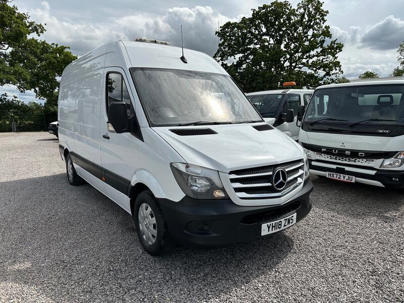 View MERCEDES-BENZ SPRINTER DRAIN JETTING UNIT VAN