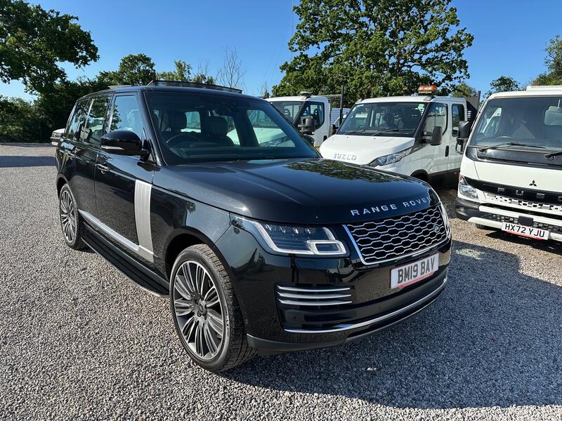 View LAND ROVER RANGE ROVER 5.0 P525 V8 Autobiography VAT Q